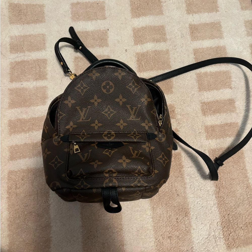 mini backpack